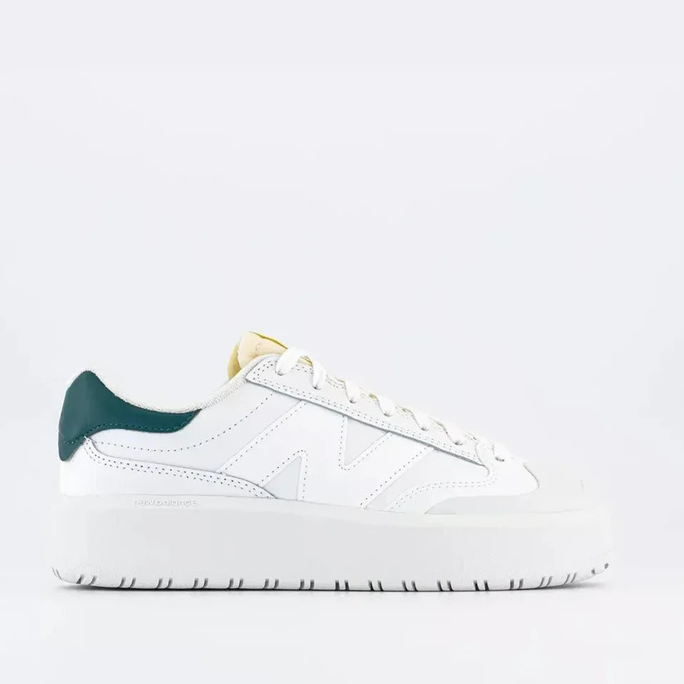 New Balance CT302 Womens Trainers Off White Green Sneakers Shoes UK 4.5 EU 37.5