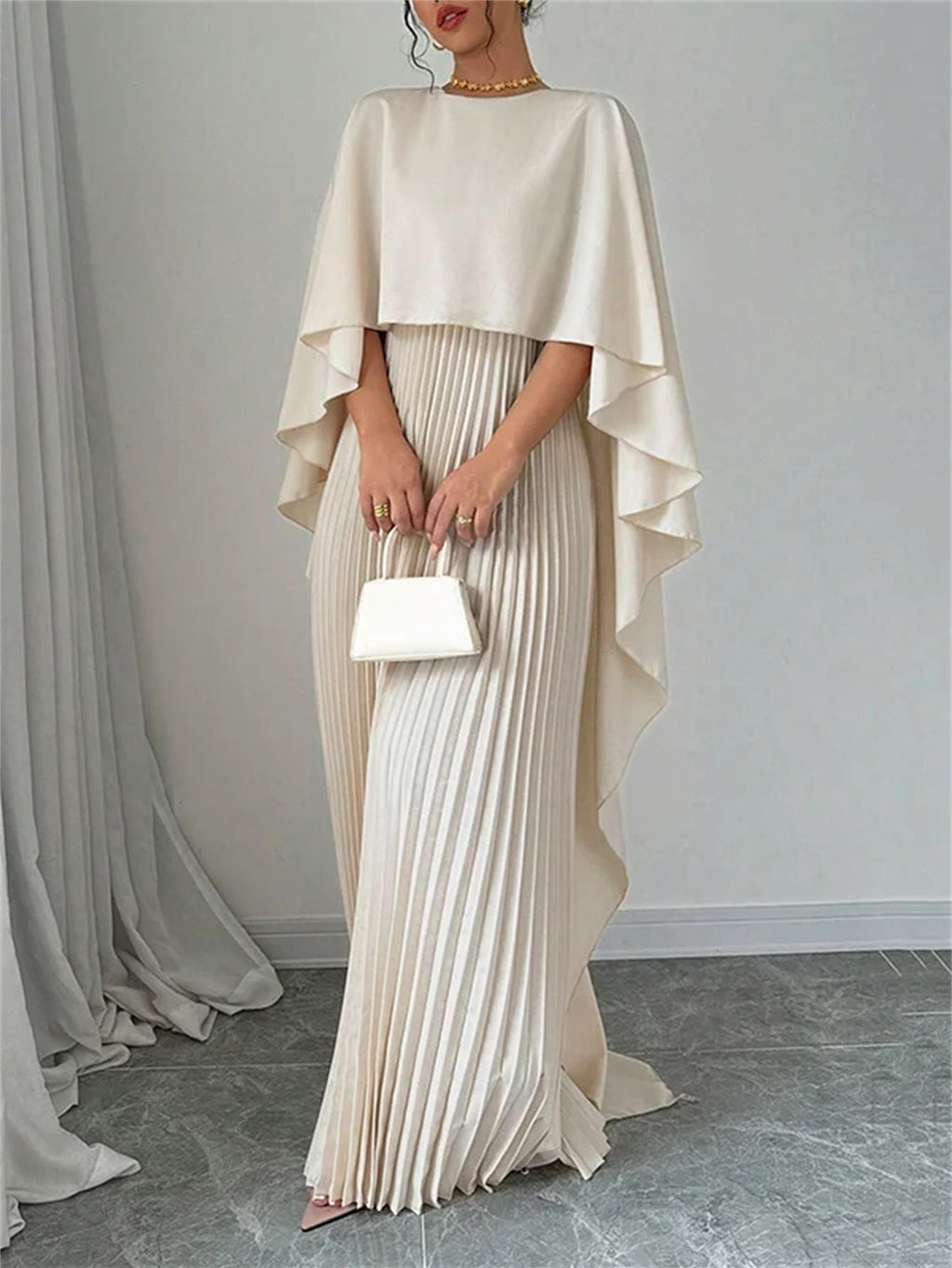 Women's Batwing Sleeve Dress - Loose Mid-Length Summer Dress