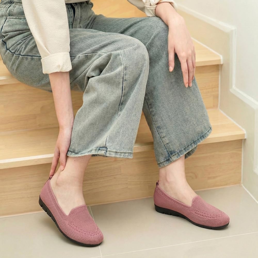 Casual Shoes for Women That are Lightweight, Breathable, and Feature a Solid Color Design
