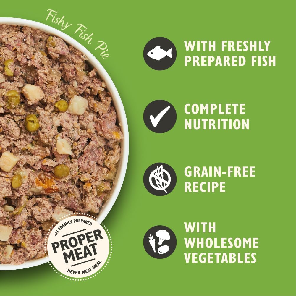 Lily's Kitchen Natural Adult Dog Food Wet Trays - Classic Dinners Multipack - Chicken, Lamb & Beef - Complete Meal Recipes (6 Trays x 150g)