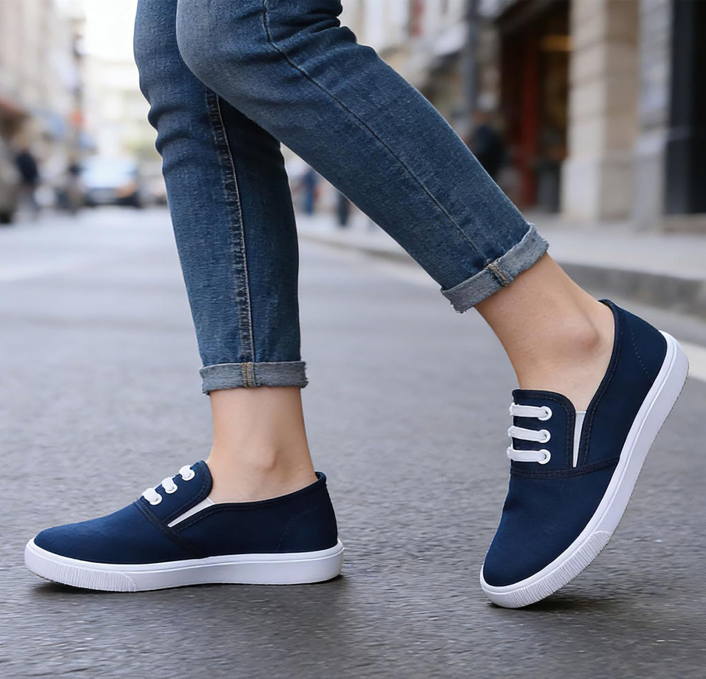 Canvas Tennis Shoes for Women Low Top Casual White Black Sneakers for Women Slip on Fashion Comfortable Walking Shoes