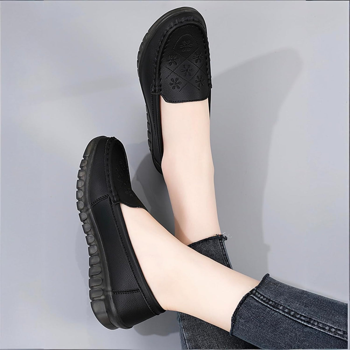 Women's Printing Glaring Cushioned Loafer Flat