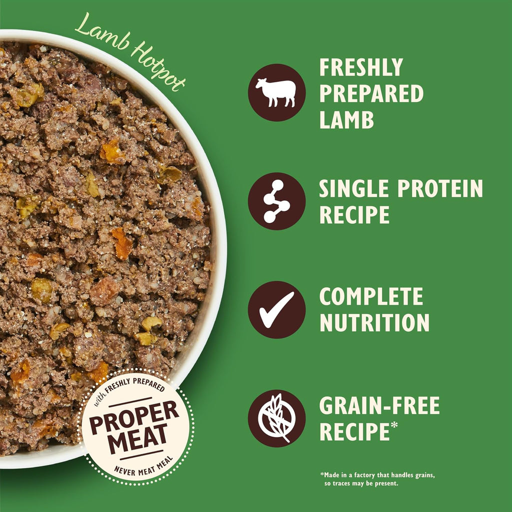 Lily's Kitchen Natural Adult Dog Food Wet Trays - Classic Dinners Multipack - Chicken, Lamb & Beef - Complete Meal Recipes (6 Trays x 150g)
