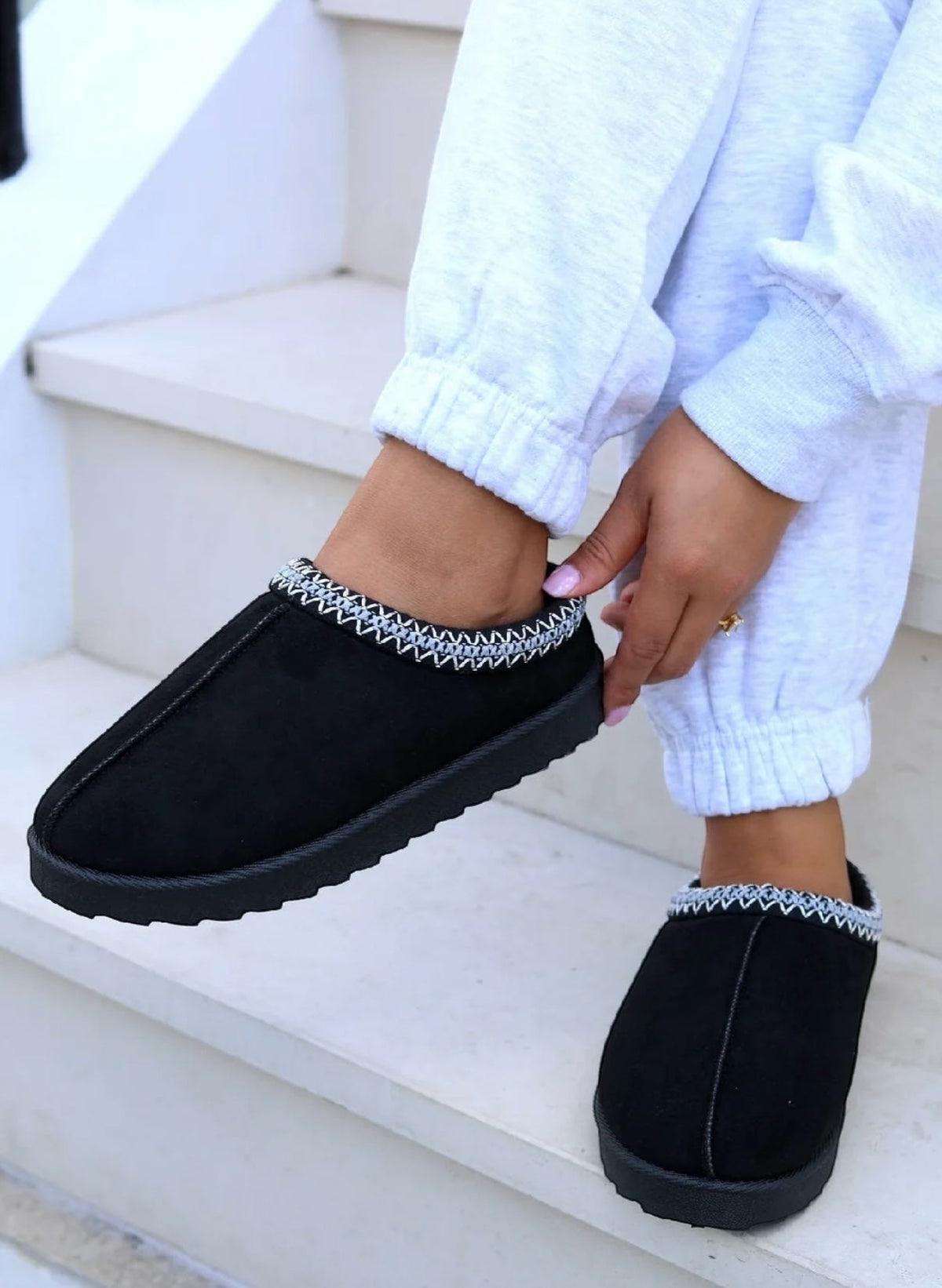 Faux Suede Embroider Aztec Detail Cozy Fluffy Slipper Boots