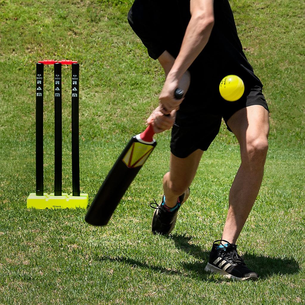Ram Cricket - Crazy Cricket Set - Age 9 yrs - Adult - Pro balanced design