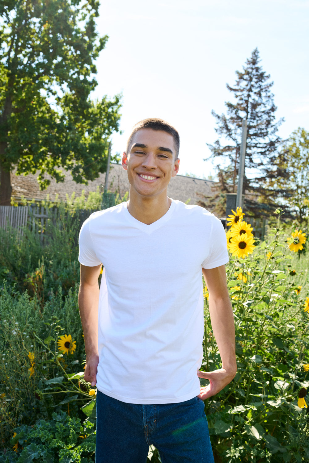 Fairtrade Organic V-neck T-shirt: Mens
