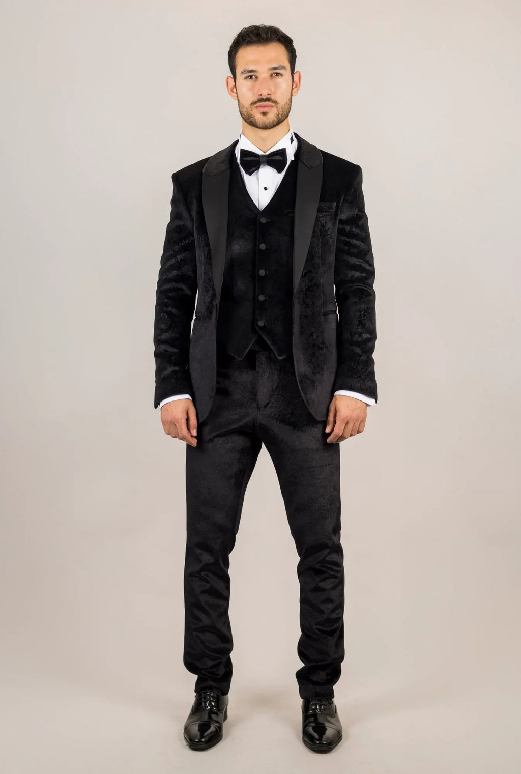 AK-26 - Men's Black 3 Piece Velvet Wedding Tuxedo Suit