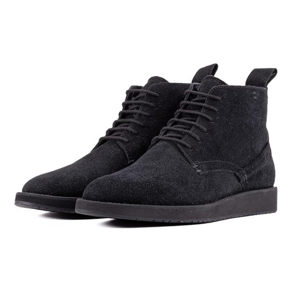 CHESTER Suede Chukka Boots
