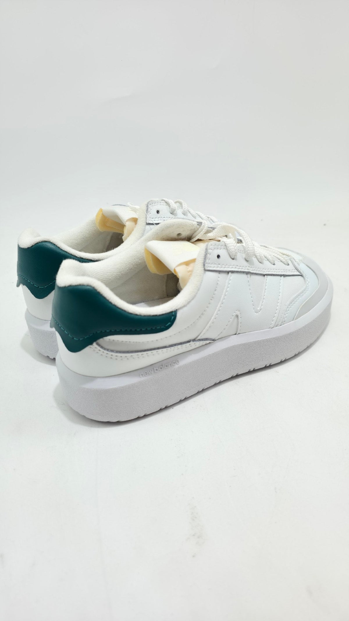 New Balance CT302 Womens Trainers Off White Green Sneakers Shoes UK 4.5 EU 37.5
