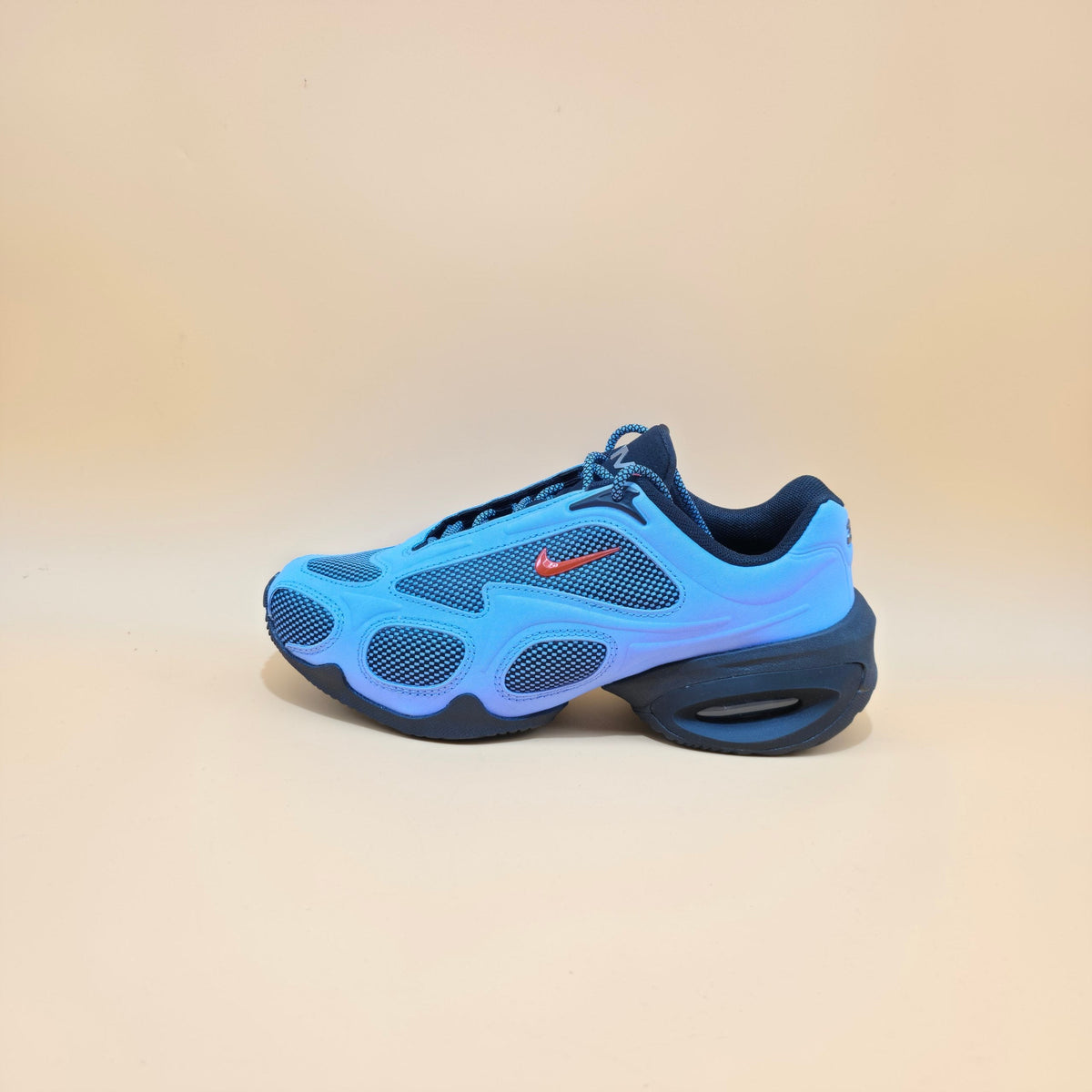 Nike Air Max Muse Women’s Trainers Royal Pulse Crimson Black II6282-400