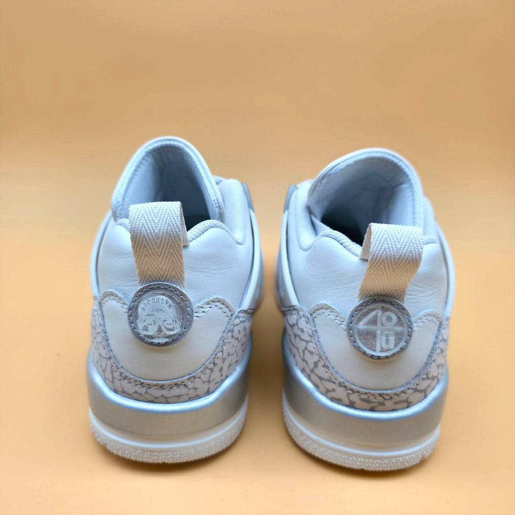 Jordan Spizike Low Women’s Trainers Swan Wolf Grey Metallic Silver IR1836-101