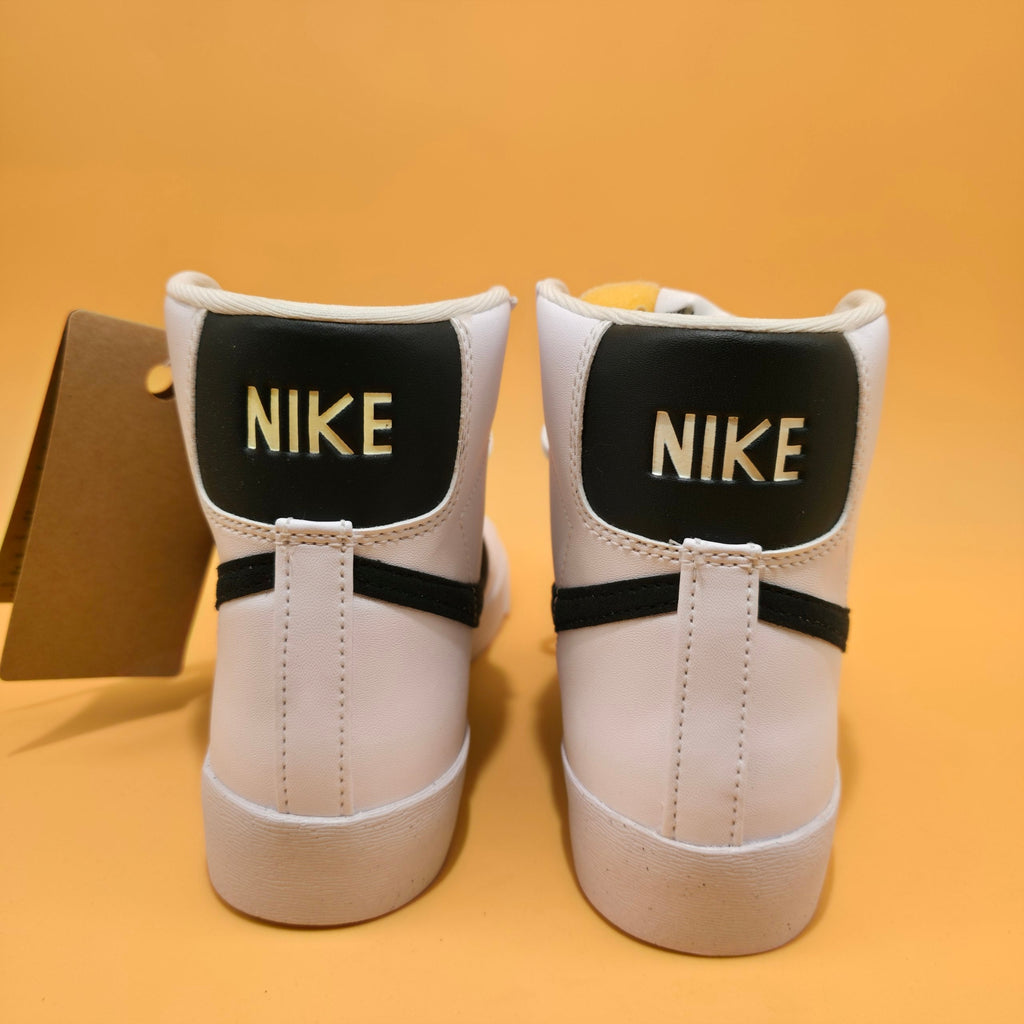 Nike Blazer Mid ’77 Next Nature Women’s White Black DO1344-101