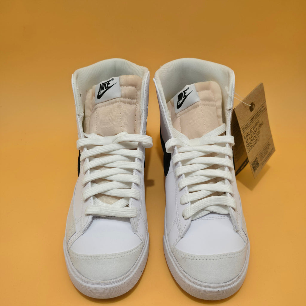 Nike Blazer Mid ’77 Next Nature Women’s White Black DO1344-101