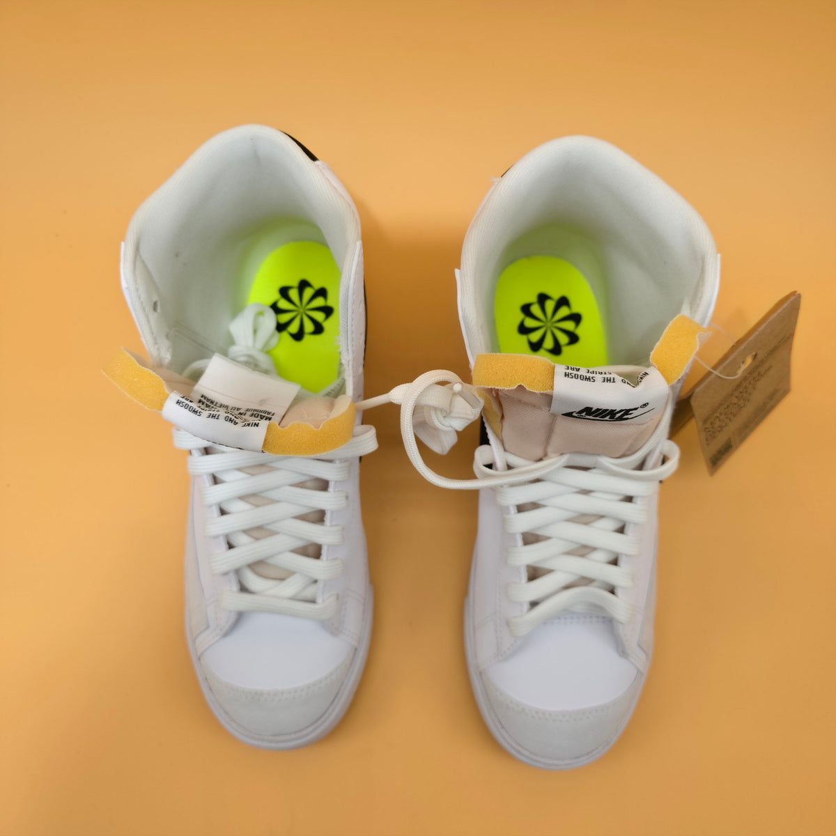 Nike Blazer Mid ’77 Next Nature Women’s White Black DO1344-101
