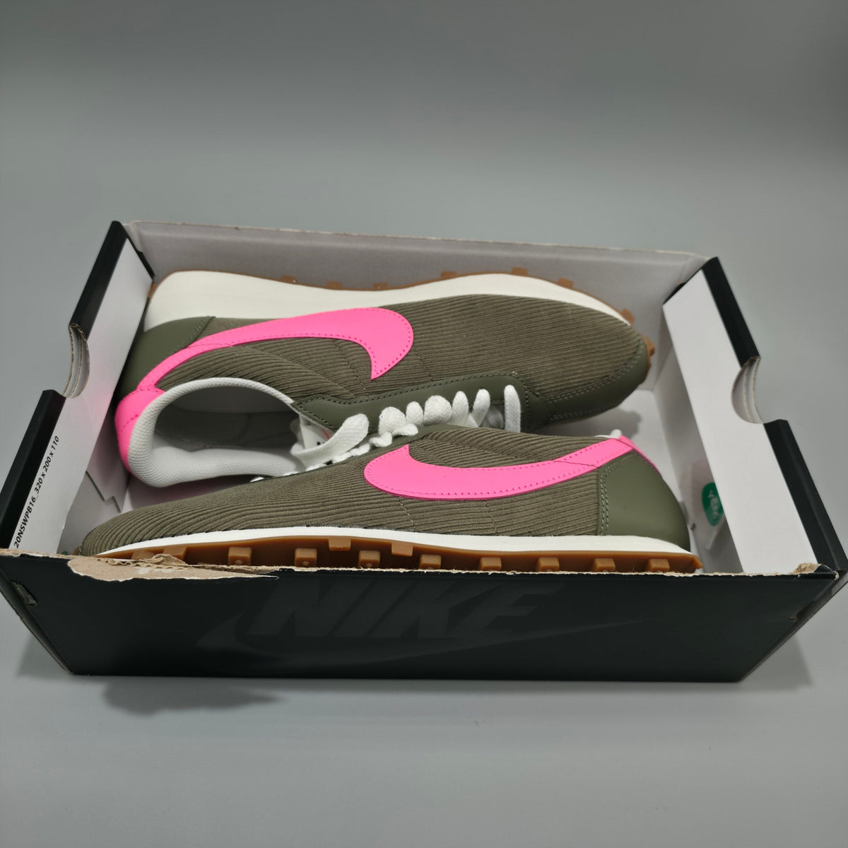 Nike LD-1000 Women’s Trainers Medium Olive Pink Glow IM6035-200