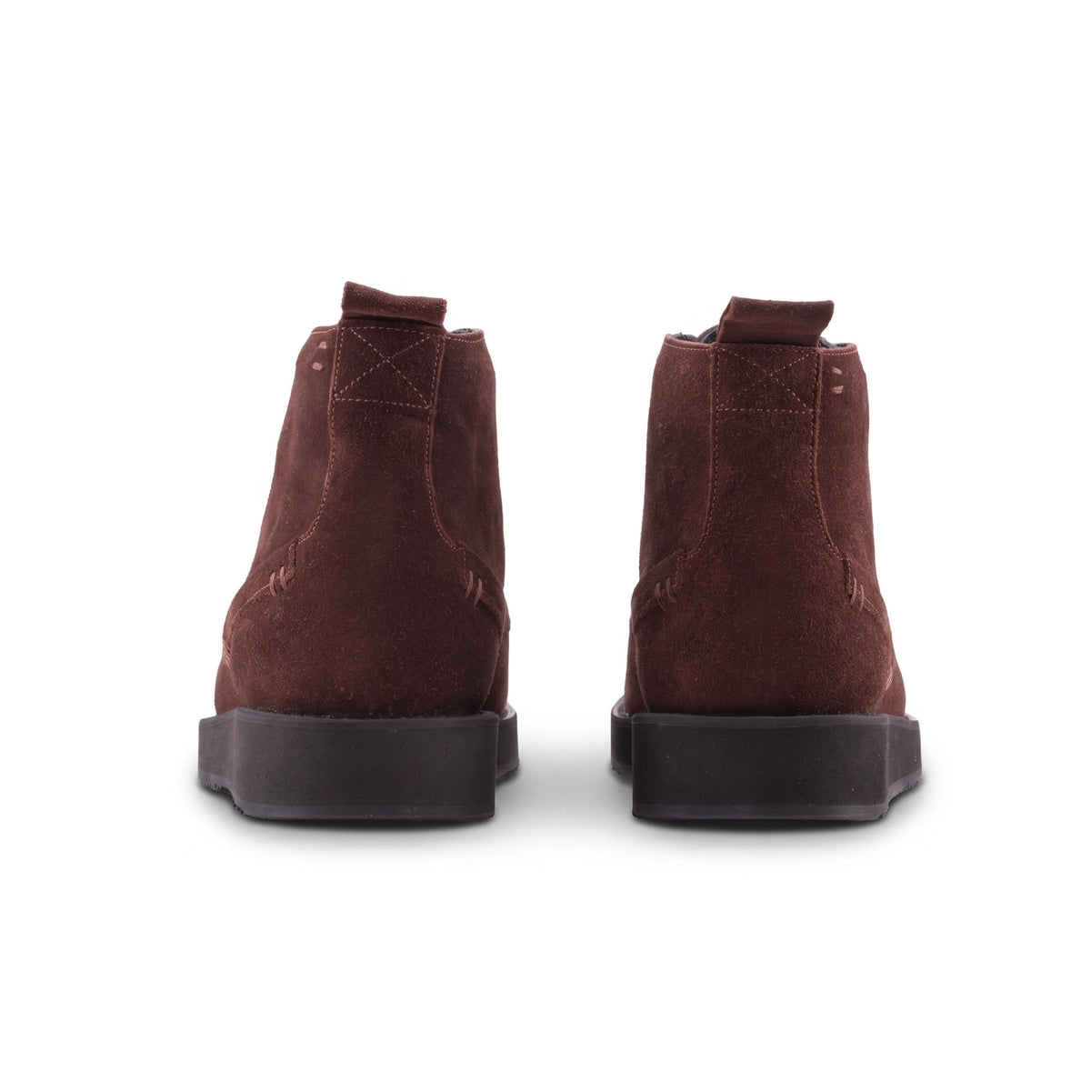 QUIVE London Chester Suede Chukka Boots