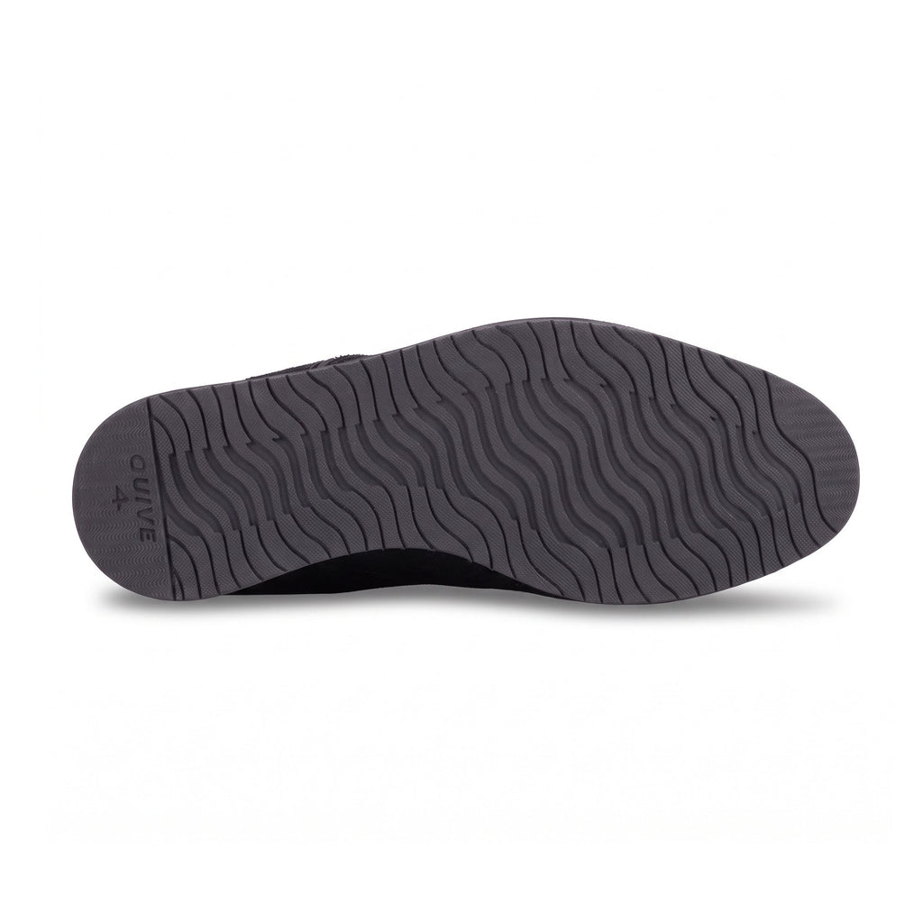 QUIVE London Chester Suede Chukka Boots